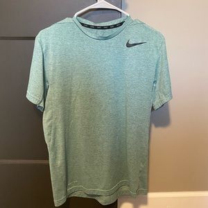 Men’s Nike Dri-Fit shirt - Medium